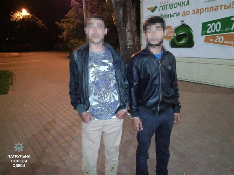 Рейд: одесские патрульные за два дня задержали семерых подозреваемых в грабежах