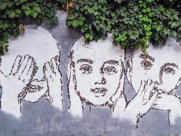 Одесситы придумали, как бороться с граффити на зданиях