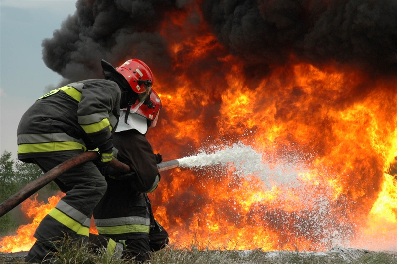 Во время тушения пожара в Белгороде-Днестровском спасли семерых жильцов 
