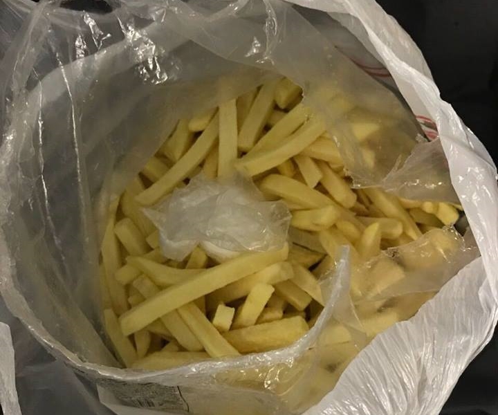 Гражданин Израиля пытался провезти кокаин в картошке фри 