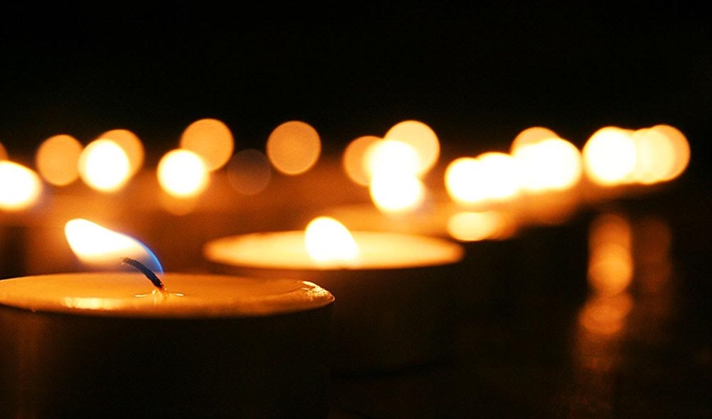 Оппозиционный блок призывает в день годовщины 2 мая ровно в 19.00 зажечь в домах свечу памяти о жертвах одесской трагедии