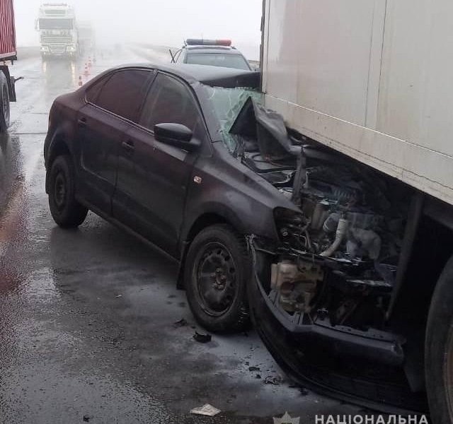 На дороге Киев-Одесса произошла авария: есть пострадавшие