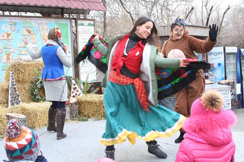 В Одесском зоопарке прошли «Рождественские колядки»