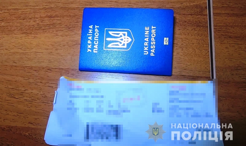 В Одессе задержали мужчину, который вербовал украинцев для преступной деятельности за рубежом