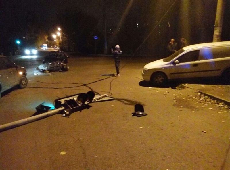 В Одессе в результате ДТП пострадал светофор