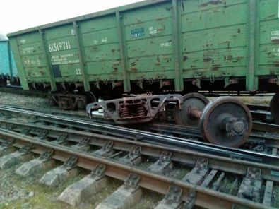 В Одесской области сошли с рельсов вагоны с железной рудой