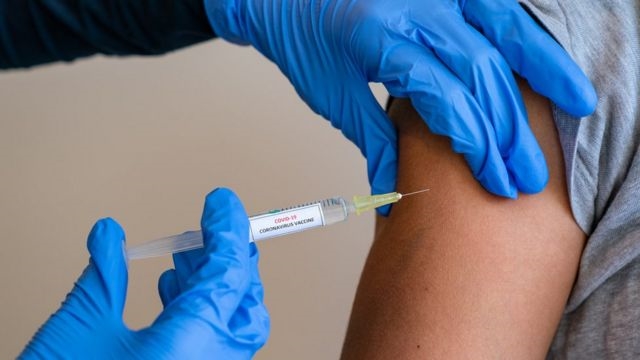 Прививку от COVID-19 получили свыше 8 тысяч одесситов
