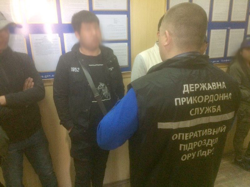В Одессе правоохранители обнаружили 13 нелегалов из Юго-Восточной Азии