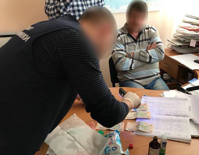 В Одессе правоохранители поймали на взятке инженера-инспектора 