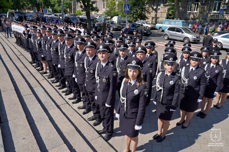 Более 100 выпускников пополнили ряды полиции Одесской области