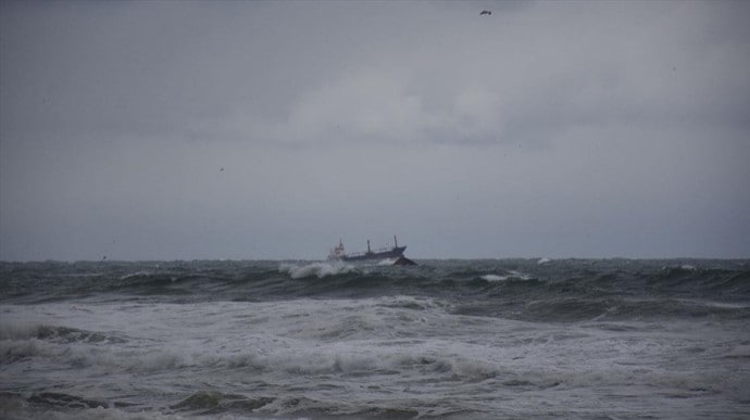 Спасенные возле Турции украинские моряки прилетели в Одессу