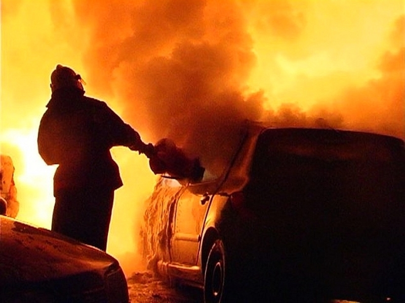 В Одессе и Кили ночью горели два автомобиля 