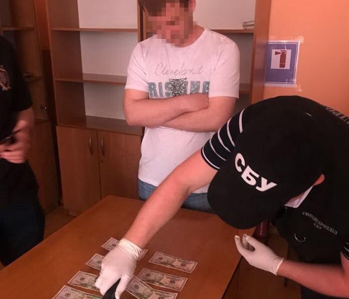 В Одессе работники ветеринарной медицины попались на взятке