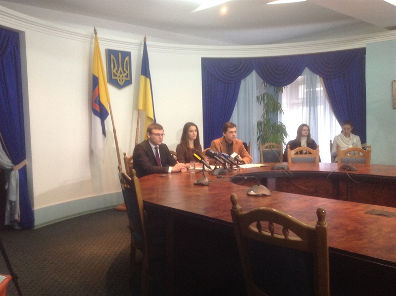Зарплаты работникам Одесской таможни планируют повышать за счет брокерских услуг