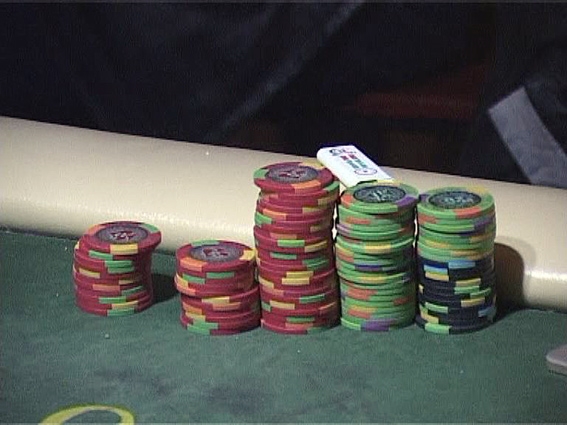 В Одессе закрыли нелегальный покерный клуб 