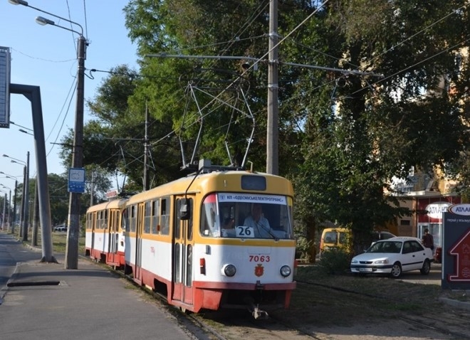 В Одессе работают  "спаренные" трамвайные вагоны