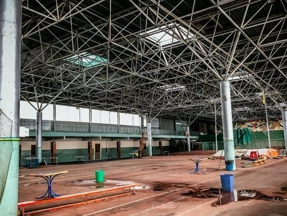 Кабмин утвердил выделение 100 миллионов гривен на реконструкцию спорткомплекса «Олимпиец» в Одессе.