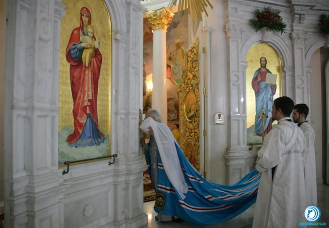 В Одесских храмах прошли праздничные Пасхальные богослужения