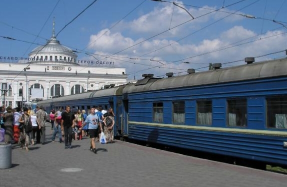 В Одессу на праздники добавили дополнительный скоростной поезд