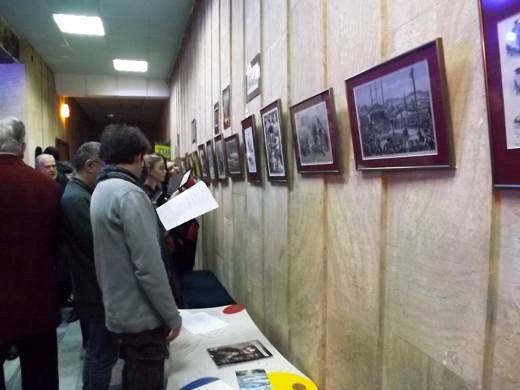 В Доме клоунов открылась выставка гравюр