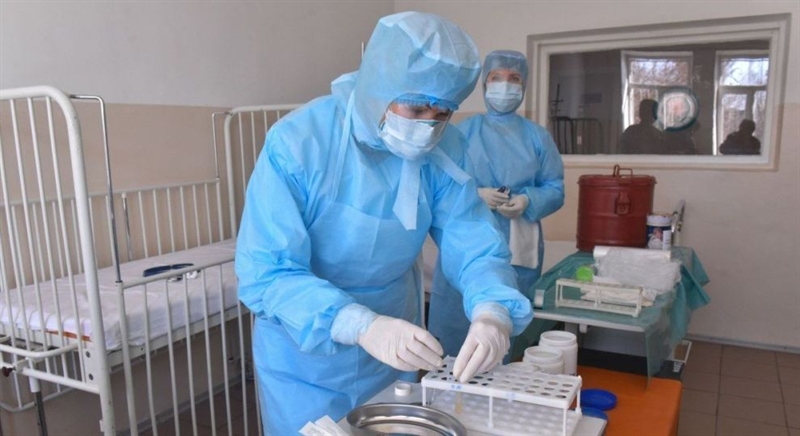 Закрыто все, кроме продуктовых магазинов и аптек: В Одессе карантин