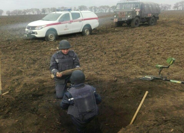 В Одесской области уничтожили пару артснарядов времен Второй мировой войны