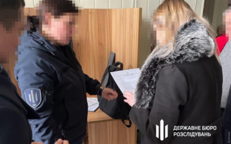 На Одещині поліцейська привласнила гроші з речових доказів