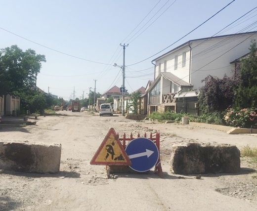 В Одессе начался ремонт на уничтоженной улице Толбухина 