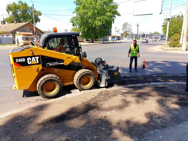 Текущий ремонт дорог в Одессе проводится во всех районах города