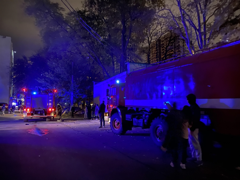 Пожар на Академической, 30 оперативно потушили, никто не пострадал
