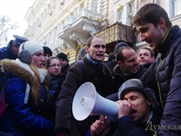 Пикетчики должны устанавливать палатки в парках, - одесская милиция 