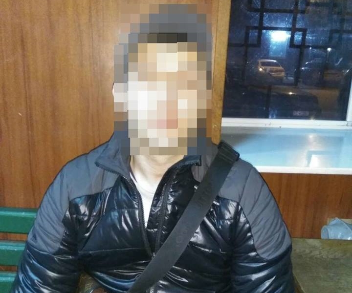 Ночью полиция задержала в Одессе вооруженного стрелка