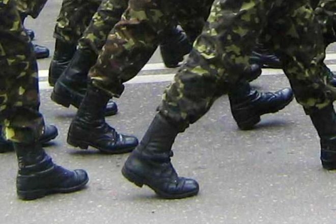 В Одессе участники и ветераны АТО идут маршем по проспекту Шевченко 