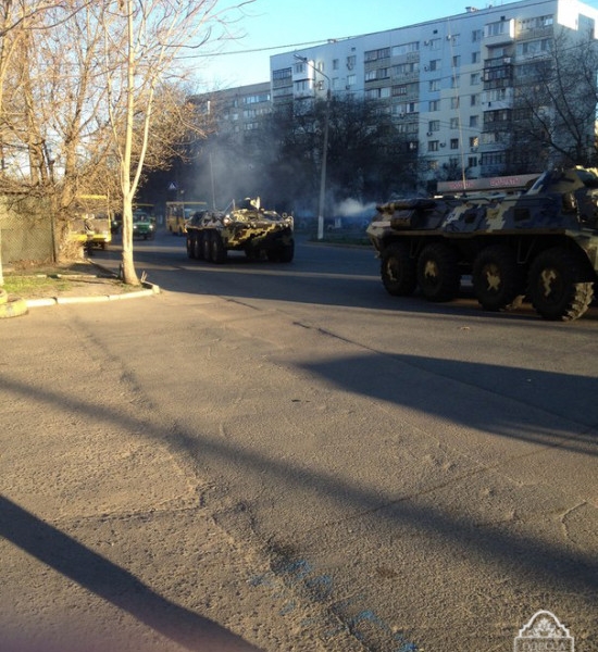 Военная техника в Одессе ФОТО