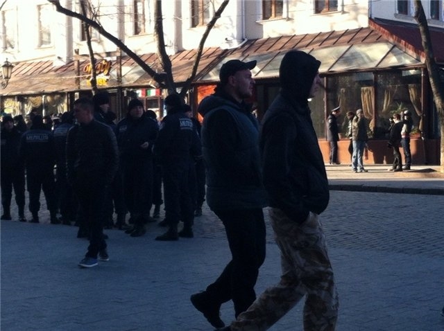 «Львовским анархистам» помешали провести марш протеста в центре Одессы