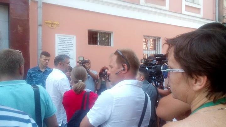 Одесситы хотят перекрыть Киевскую трассу ФОТО