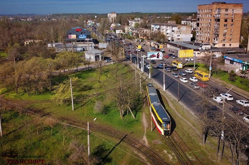 В Одессе на маршруты в сторону поселка Котовского запустили третий трамвай "Одиссей-Макс"