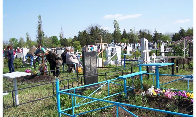 Полиция ограничит движение вокруг одесских кладбищ