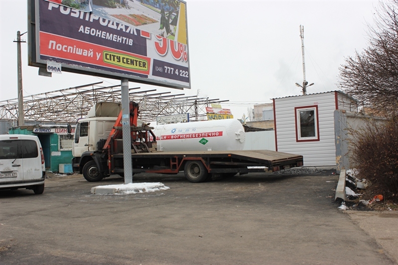 Одесситы прогнали «кочующую» газовую заправку