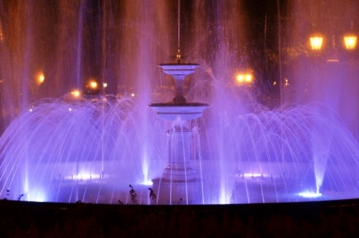 «Поющий» фонтан в одесском Горсаду отремонтировали ФОТО