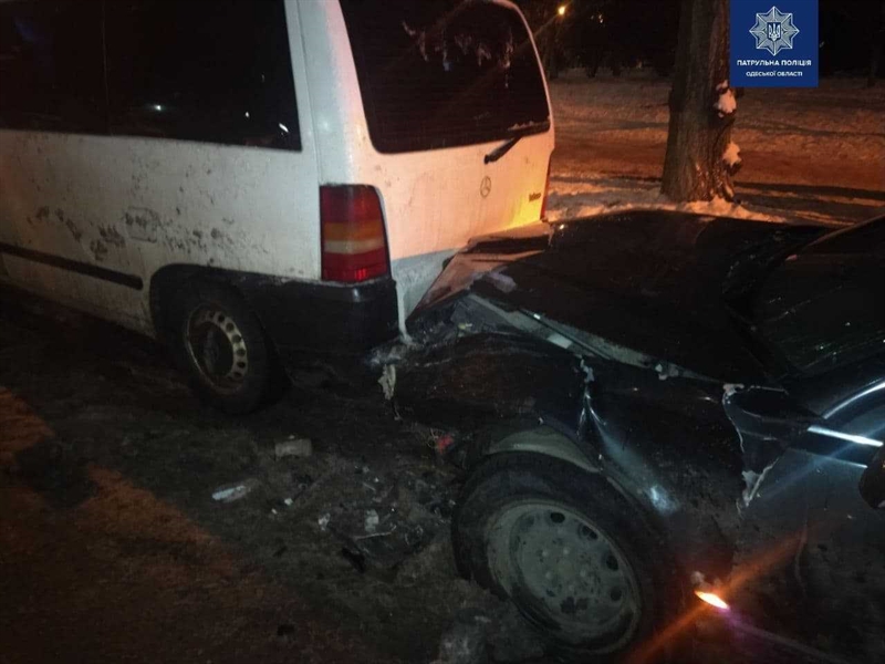 В Одессе нетрезвый водитель спровоцировал масштабное ДТП
