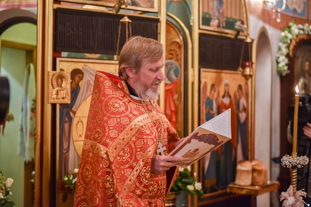 В Одесских храмах прошли праздничные Пасхальные богослужения
