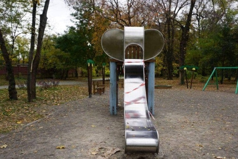 На площадке Преображенского парка ребенок лишился пальца