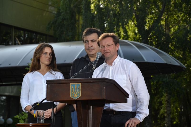 Саакашвили представил членов своей команды