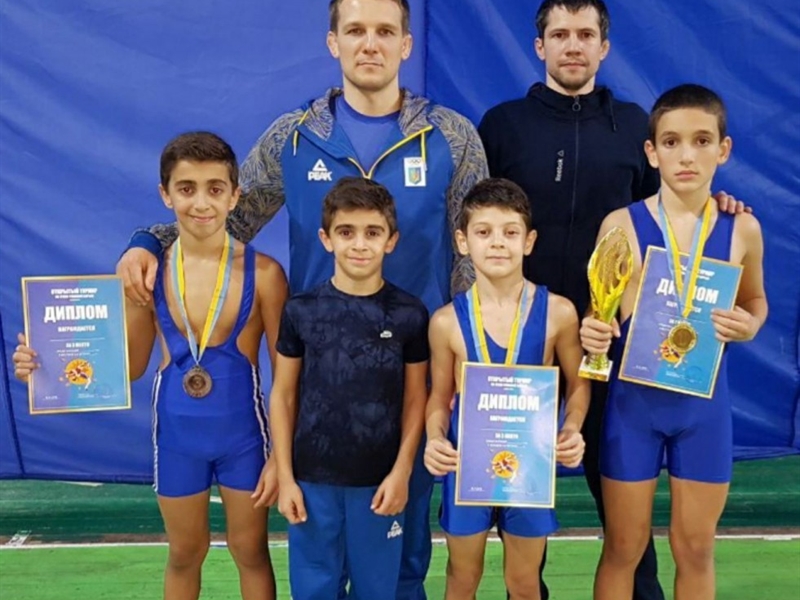 Всеукраинский турнир по греко-римской борьбе в Одессе назвал победителей