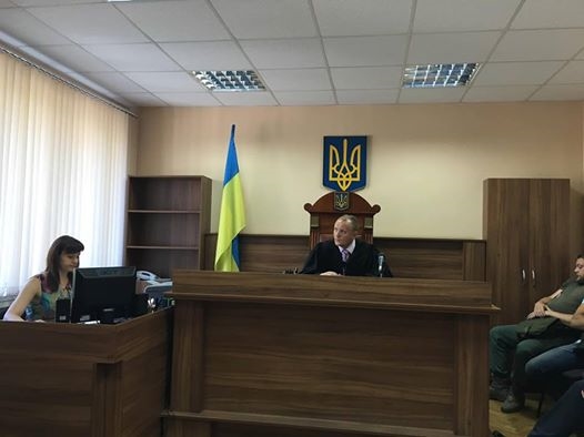 Суд опять не стал рассматривать дело в отношении лидера одесского «Правого сектора» 