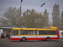 В Одессе на маршрут вышел электробус с динамической подзарядкой