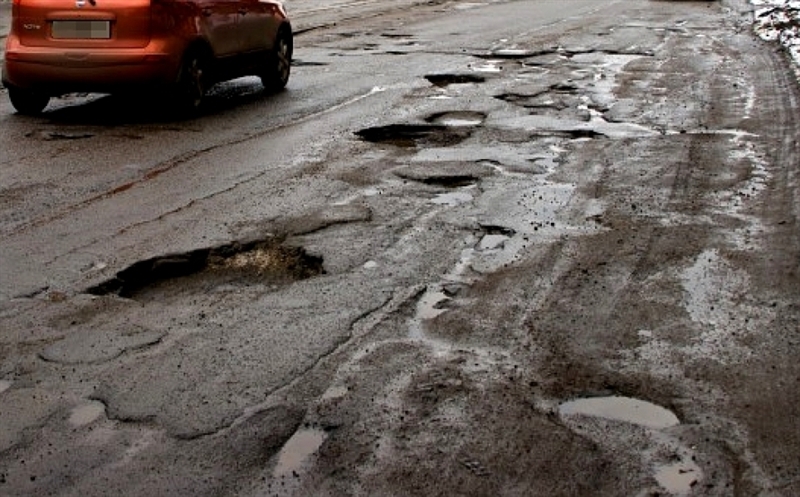 В Одесской области объявили дважды отложенный конкурс на ремонт дорог