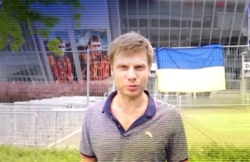 Одесский депутат вывесил украинские флаги в Донецке ВИДЕО