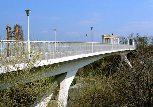 Восьми одесским мостам хотят дать официальные названия